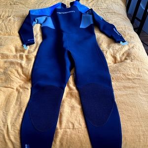 NEW Henderson Thermoprene Pro Men's 3mm Wetsuit LARGE